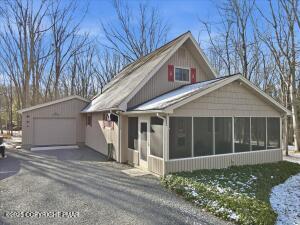 20 Pool Drive Jim Thorpe