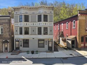 171 Broadway  Jim Thorpe